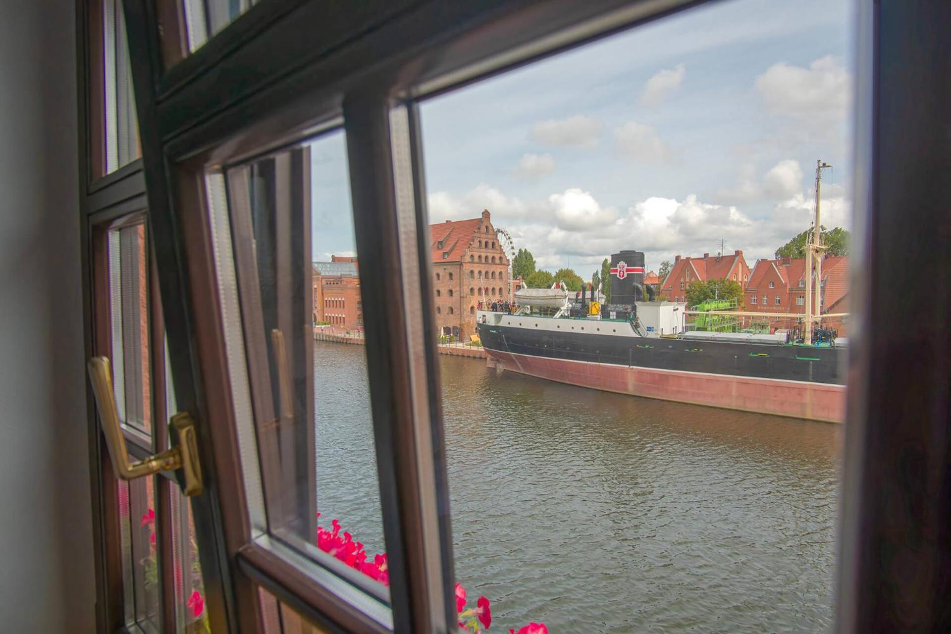 Motlawa Apartments - Old Town & River Viev, Fast Wifi Gdańsk Quarto foto